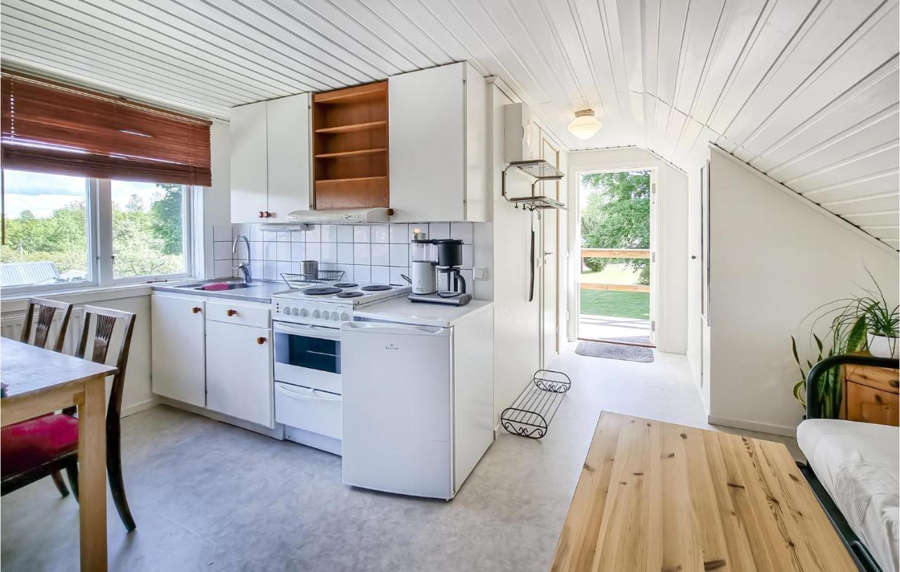 Stunning Apartment In Gullspang With Wifi Extérieur photo