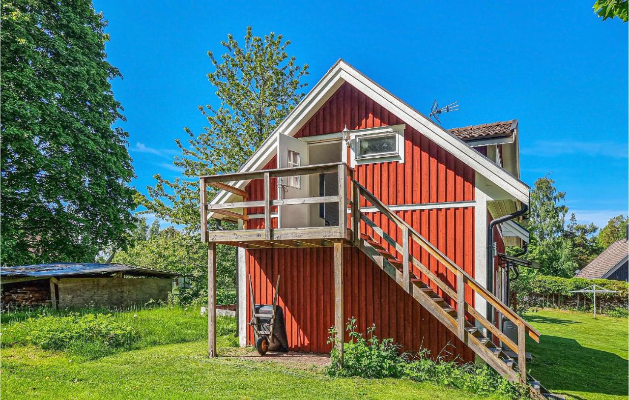 Stunning Apartment In Gullspang With Wifi Extérieur photo
