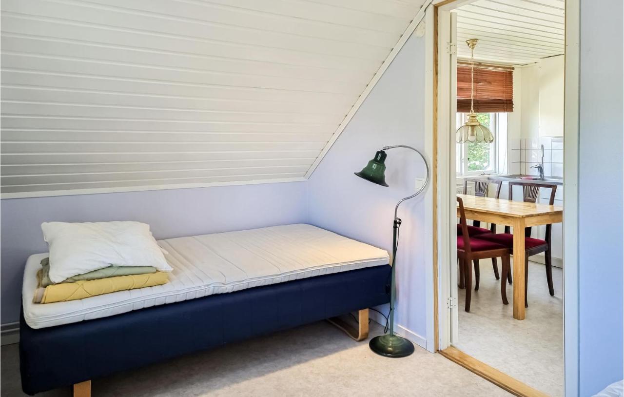 Stunning Apartment In Gullspang With Wifi Extérieur photo